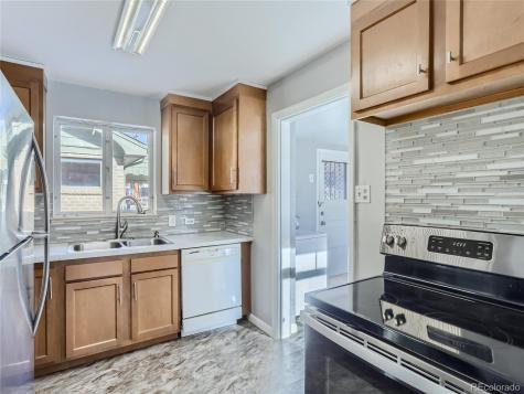 5201 E 11th Avenue Denver CO 80220