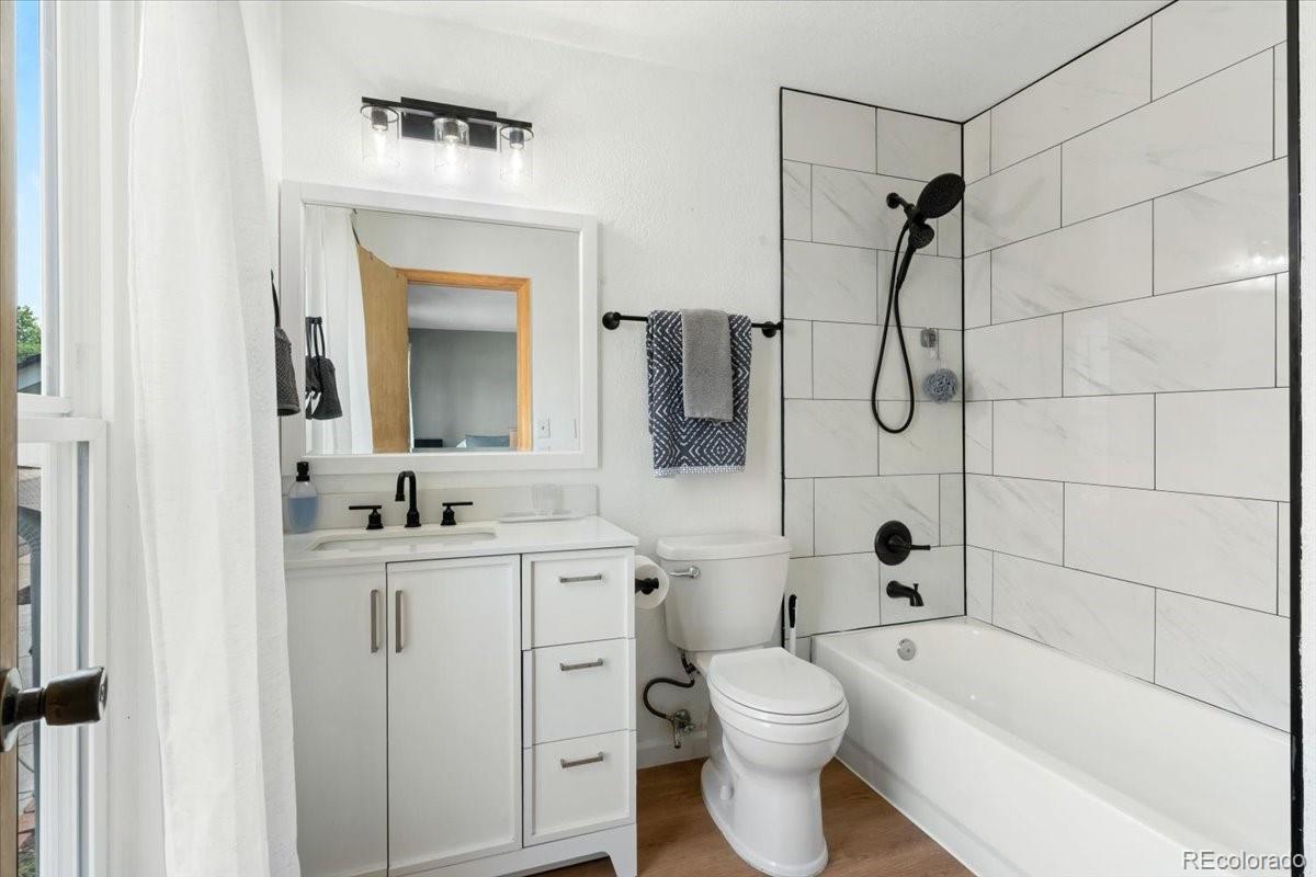 21546 E Powers Circle Centennial CO 80015