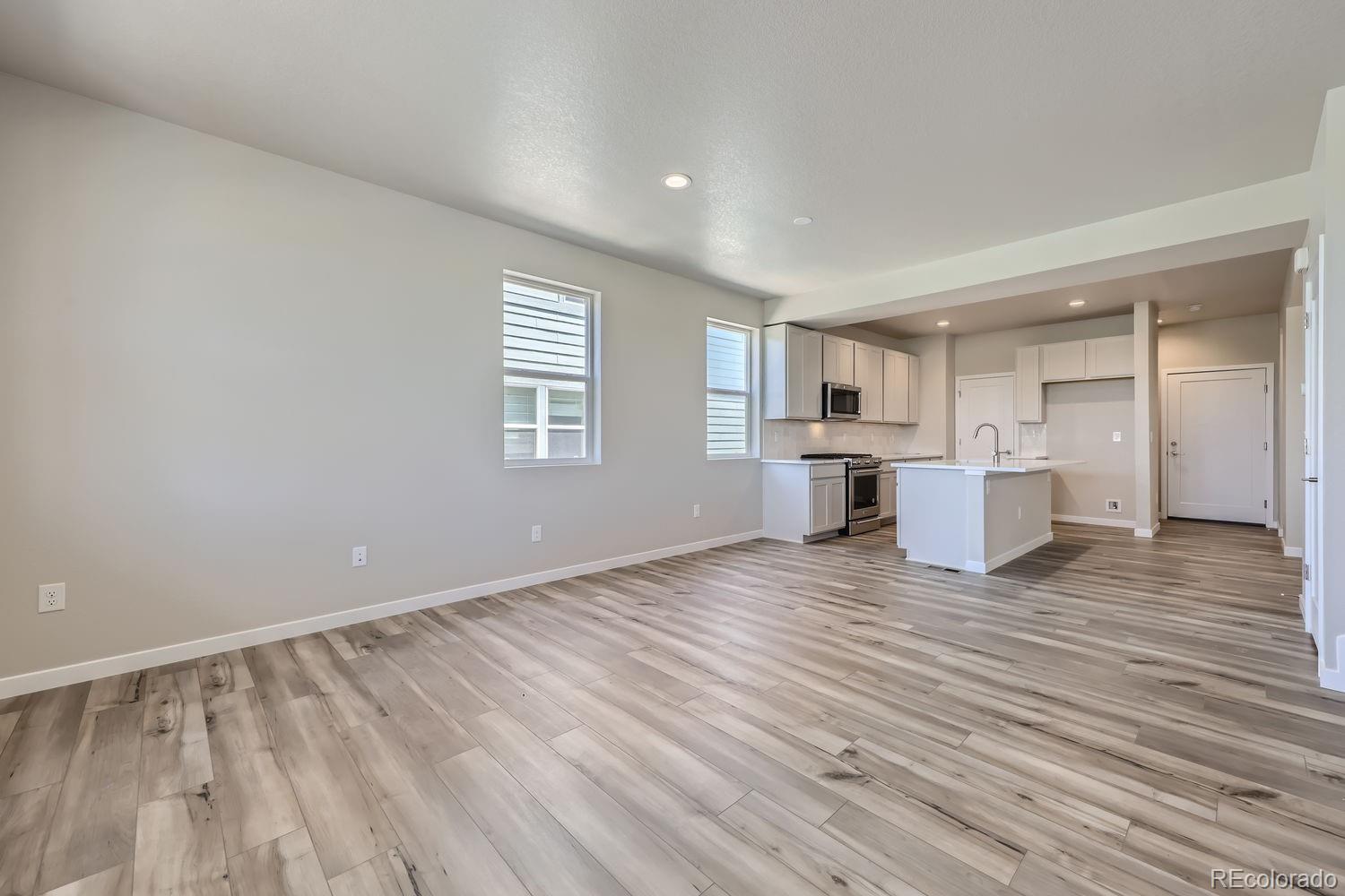 2702 E 103rd Avenue Thornton CO 80229