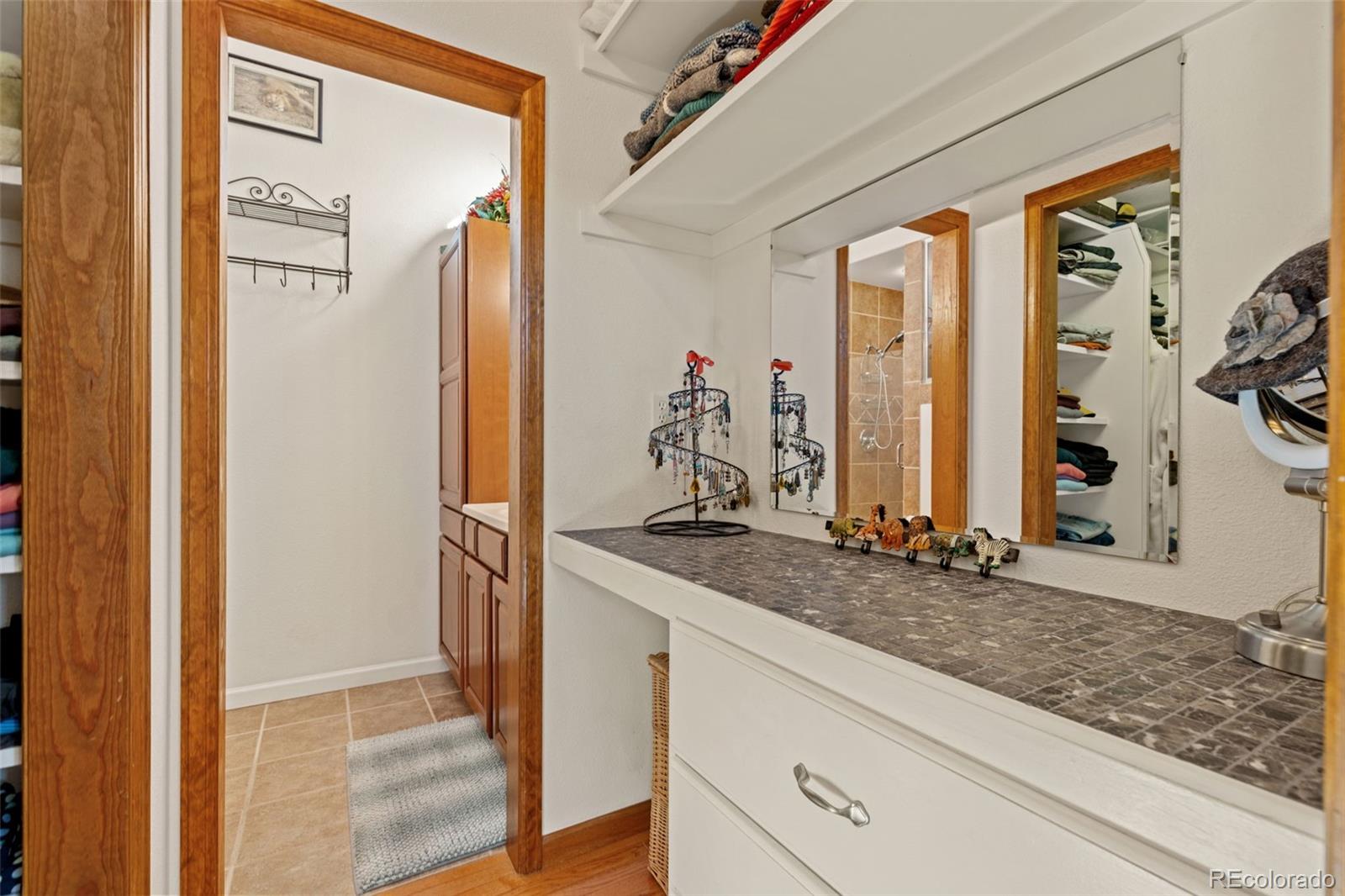 2 King Place Nederland CO 80466