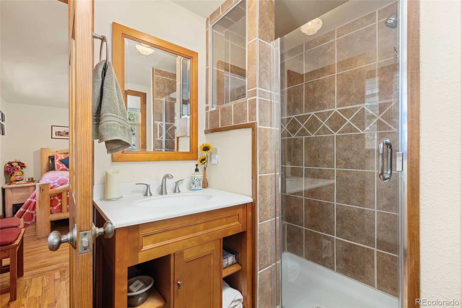 2 King Place Nederland CO 80466