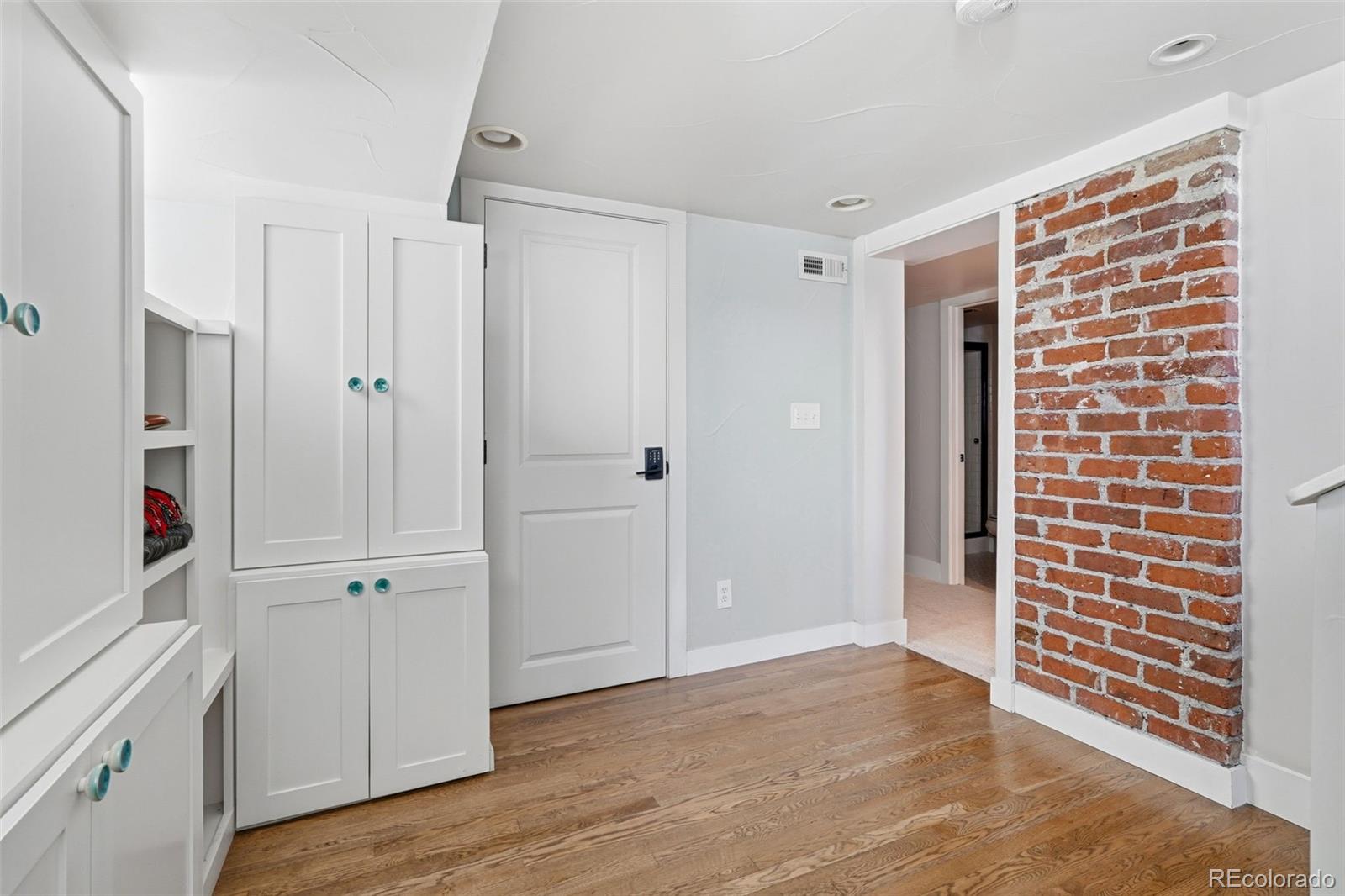 2346 Fairfax Street Denver CO 80207