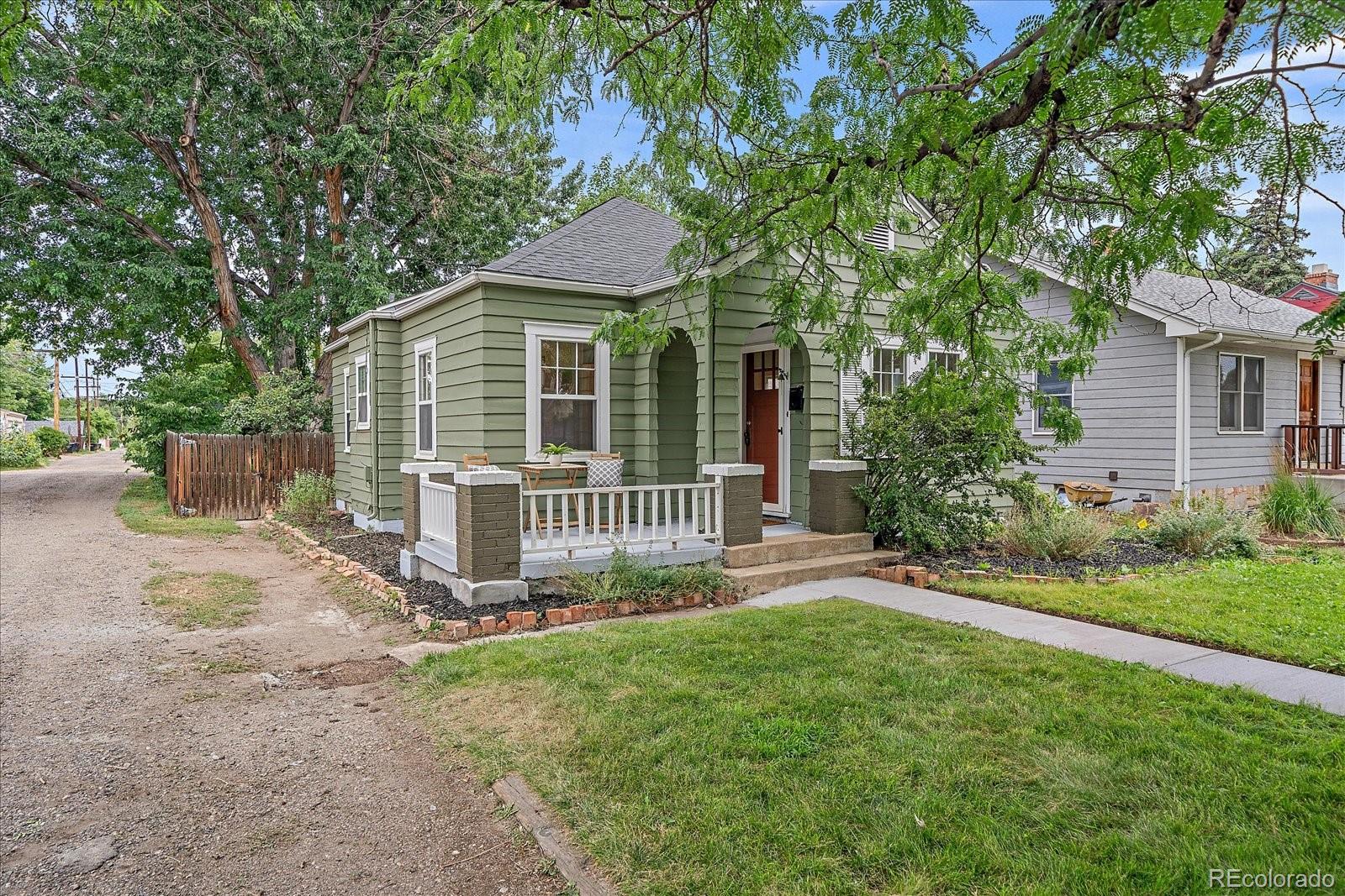8105 Grandview Avenue Arvada CO 80002