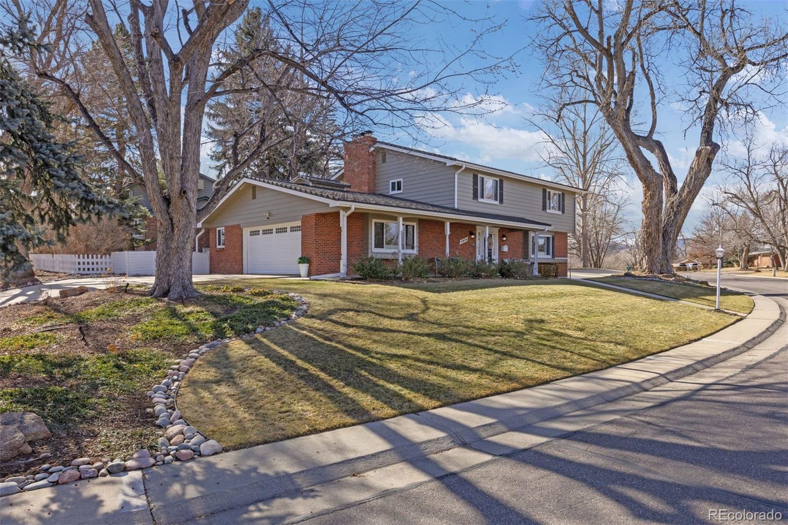 11954 W Applewood Knolls Drive Lakewood CO 80215