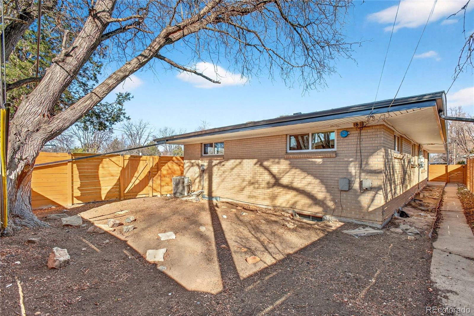 1880 S Monaco Parkway Denver CO 80224