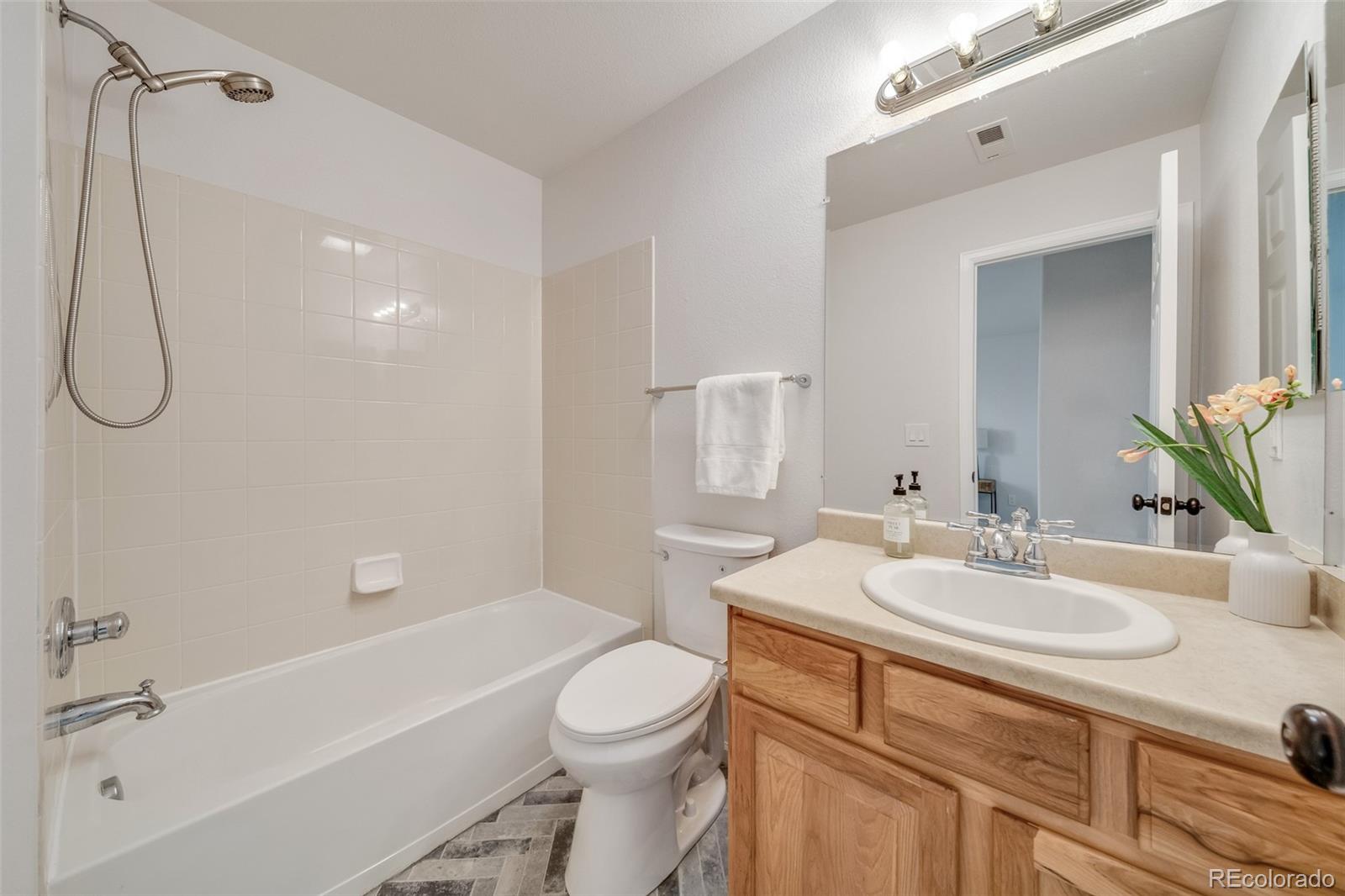 16184 E 105th Avenue Commerce City CO 80022