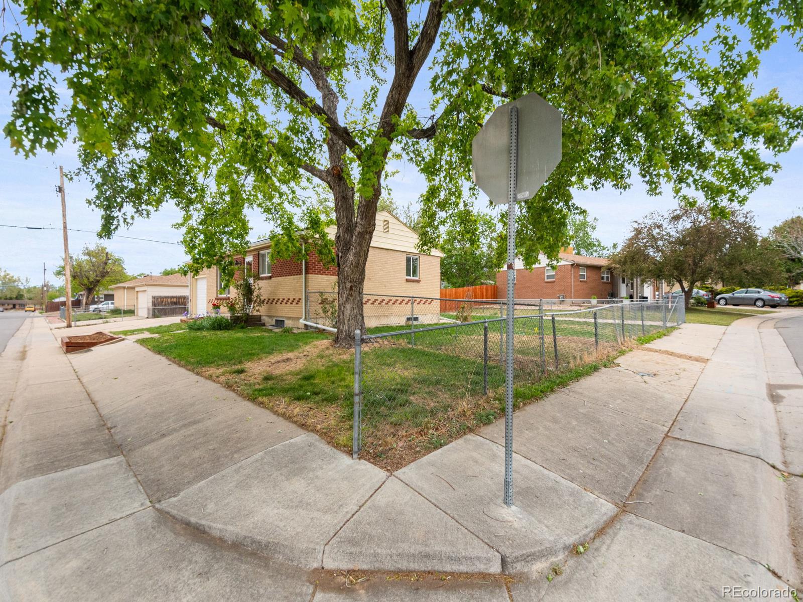 2161 Meadowbrook Drive Denver CO 80221