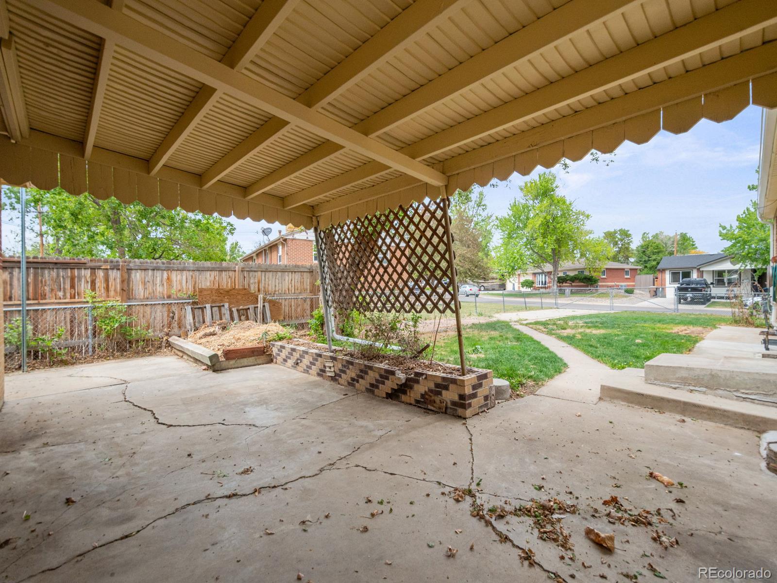 2161 Meadowbrook Drive Denver CO 80221