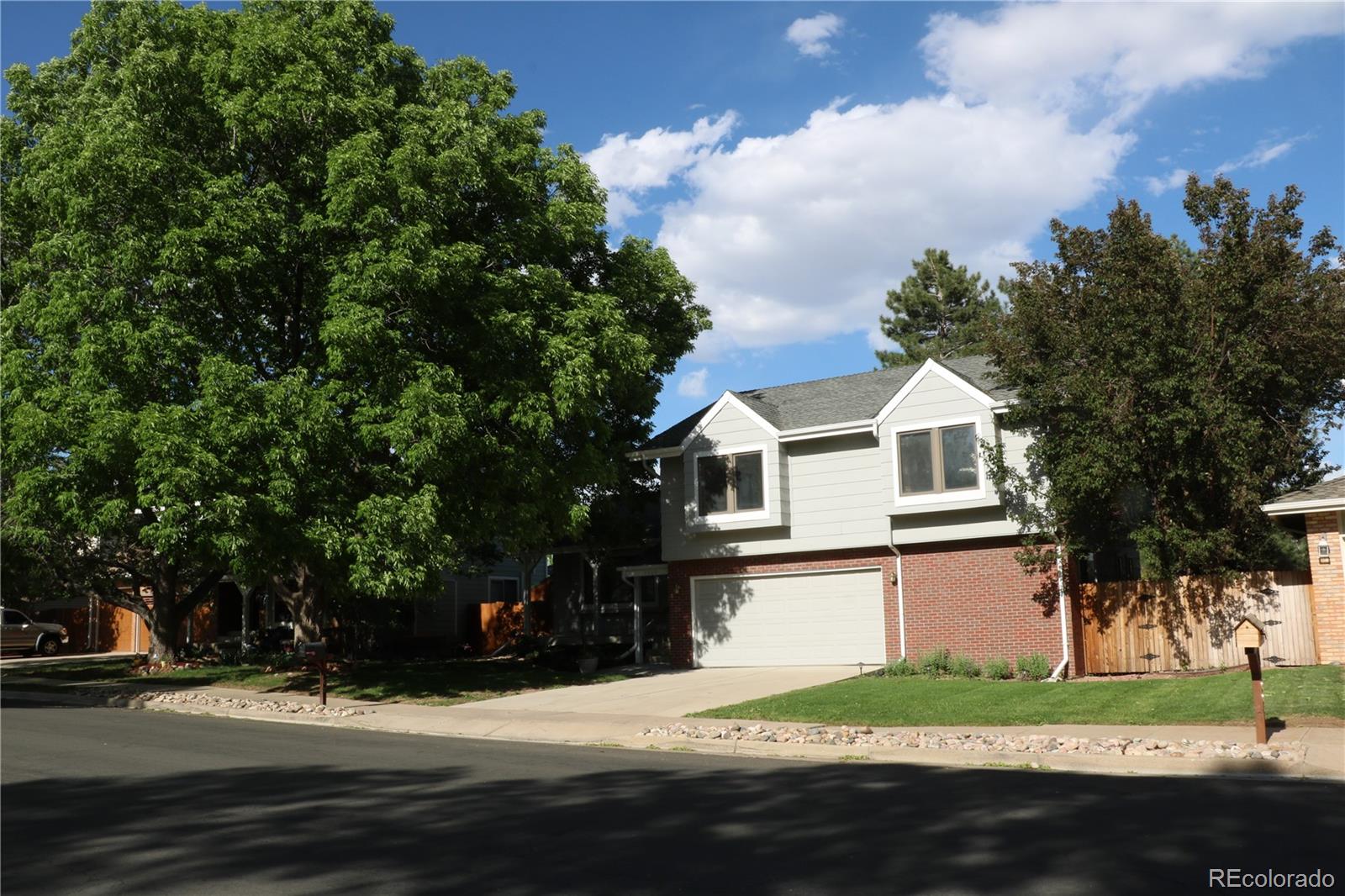 Broomfield CO, 1508 Daphne Street