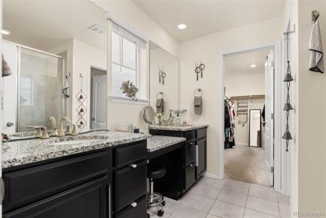 322 N Patsburg Street Aurora CO 80018