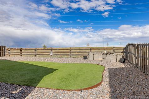 322 N Patsburg Street Aurora CO 80018