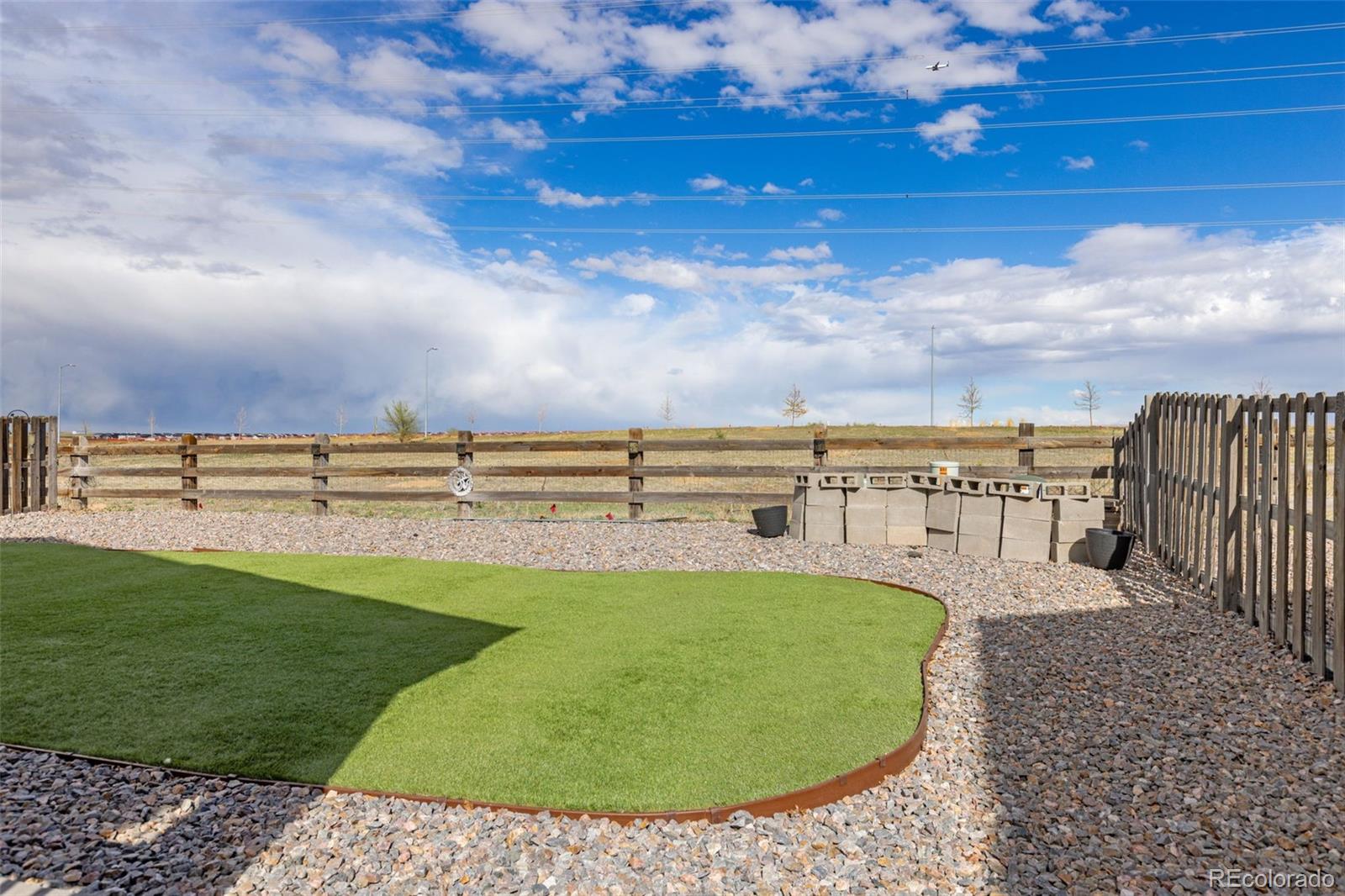 322 N Patsburg Street Aurora CO 80018