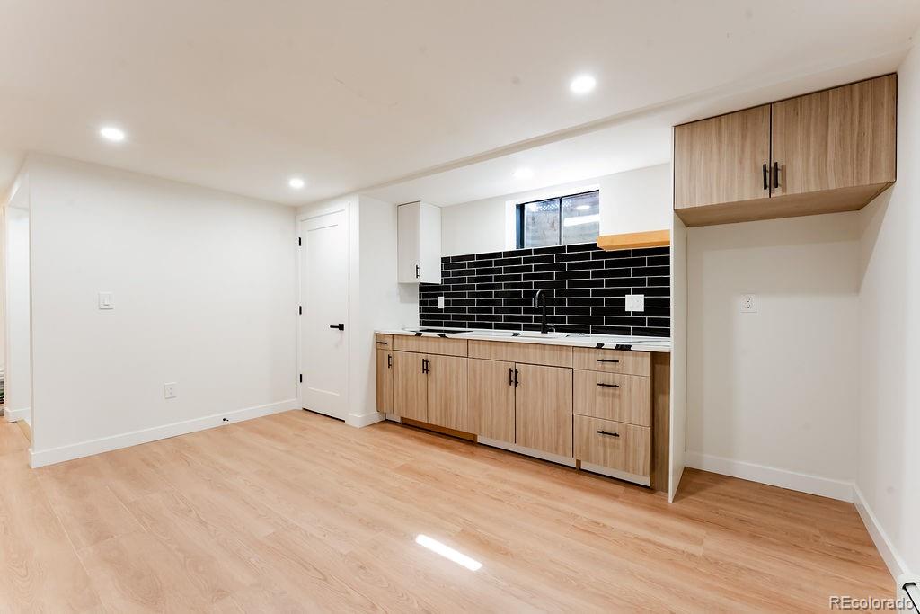 7814 Village Parker CO 80134