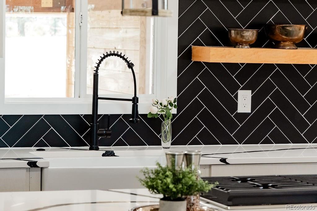 7814 Village Parker CO 80134