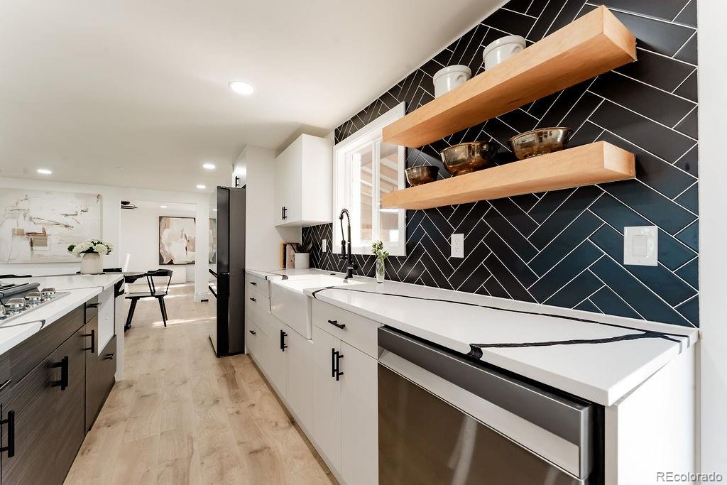 7814 Village Parker CO 80134