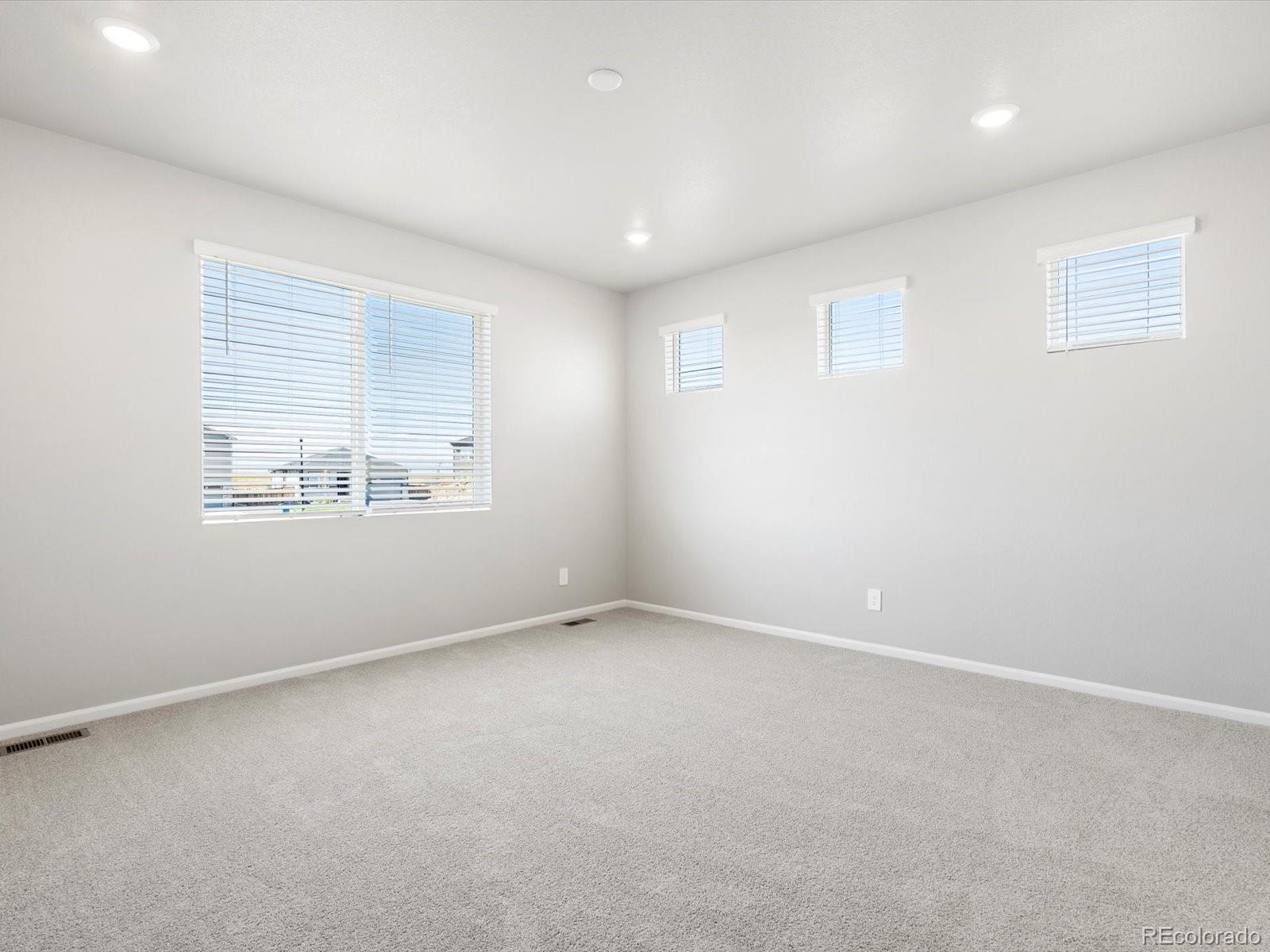 8867 Salida Street Commerce City CO 80022