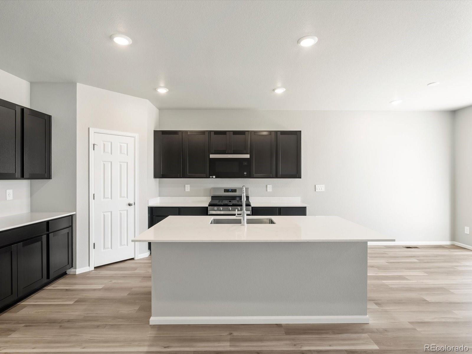 8867 Salida Street Commerce City CO 80022
