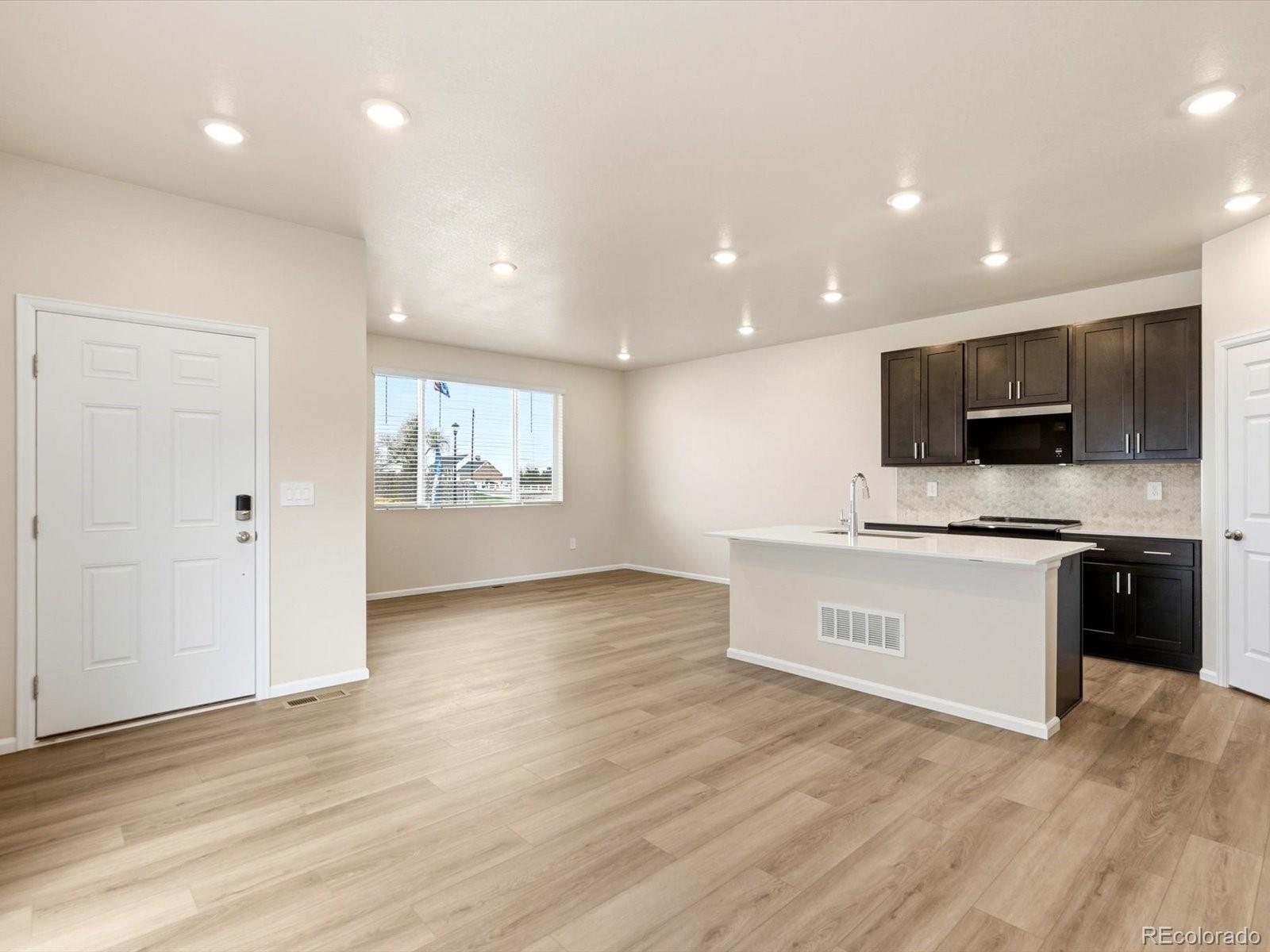 2232 E 164th Avenue Thornton CO 80602