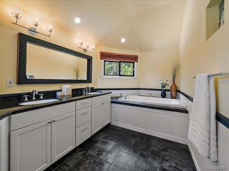 9306 Sulton Court Highlands Ranch CO 80126