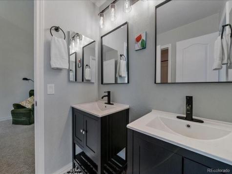9306 Sulton Court Highlands Ranch CO 80126