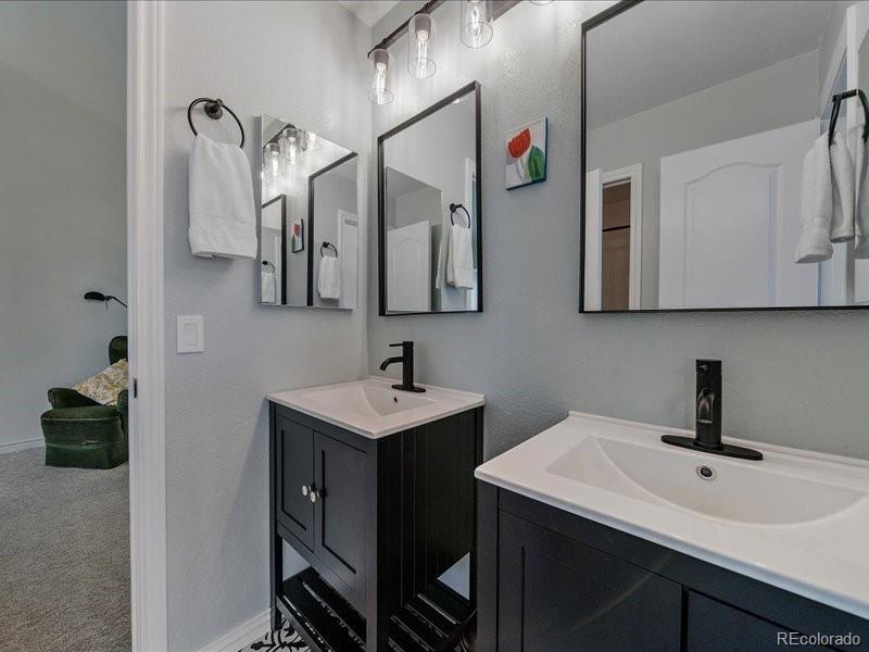 9306 Sulton Court Highlands Ranch CO 80126