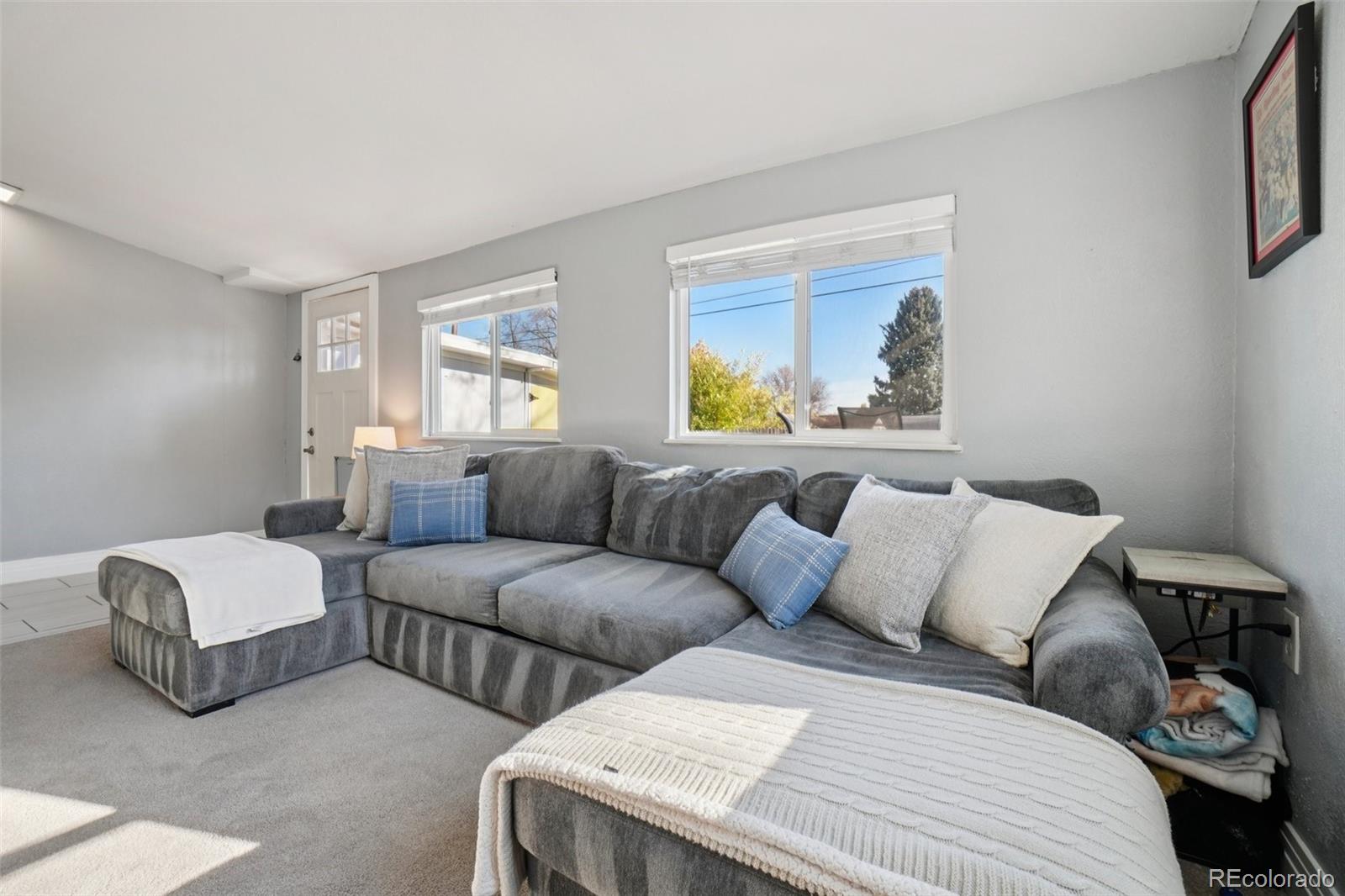 5530 Holland Drive Arvada CO 80002