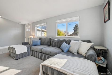 5530 Holland Drive Arvada CO 80002