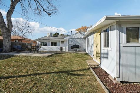 5530 Holland Drive Arvada CO 80002