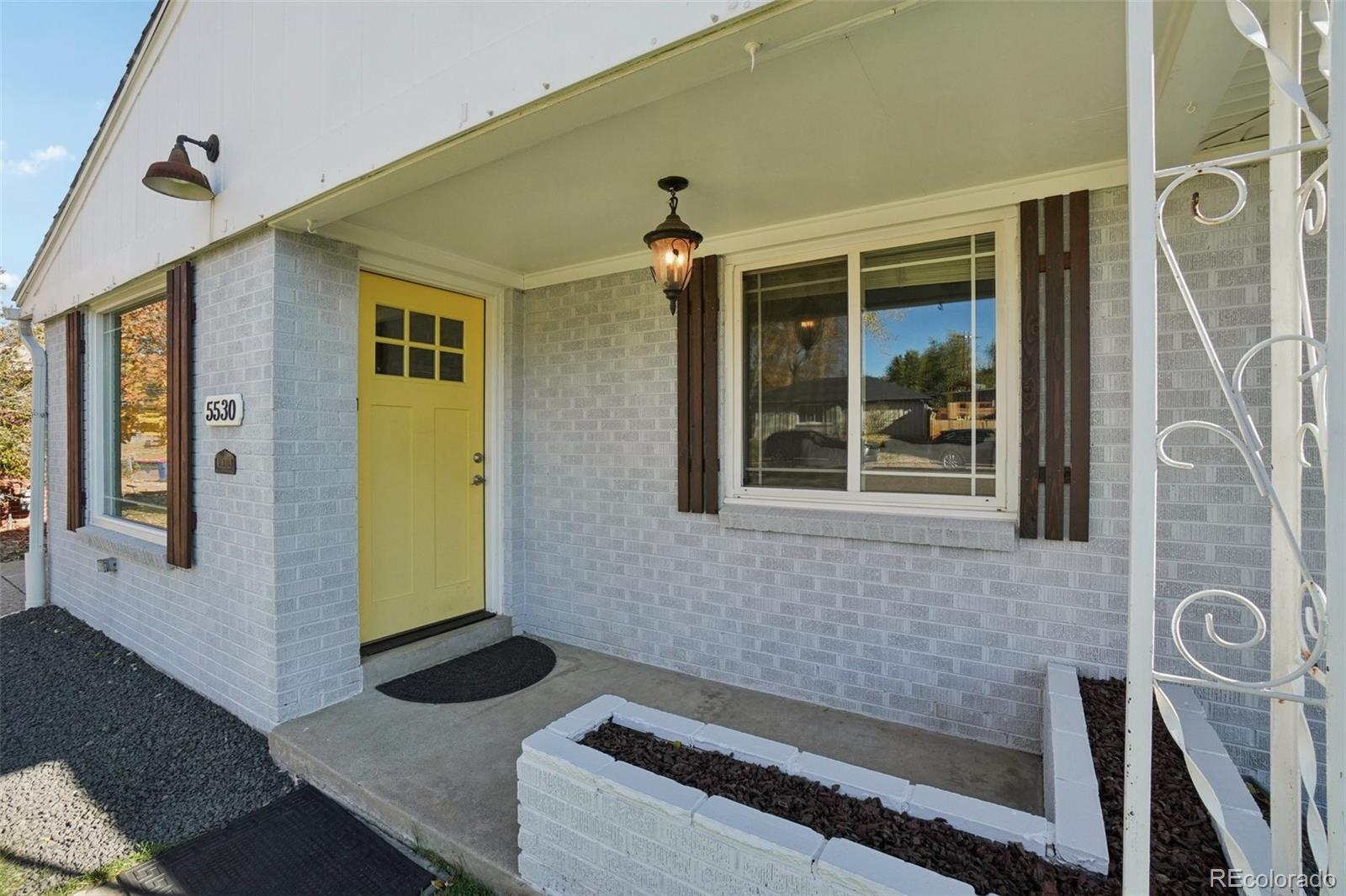 5530 Holland Drive Arvada CO 80002