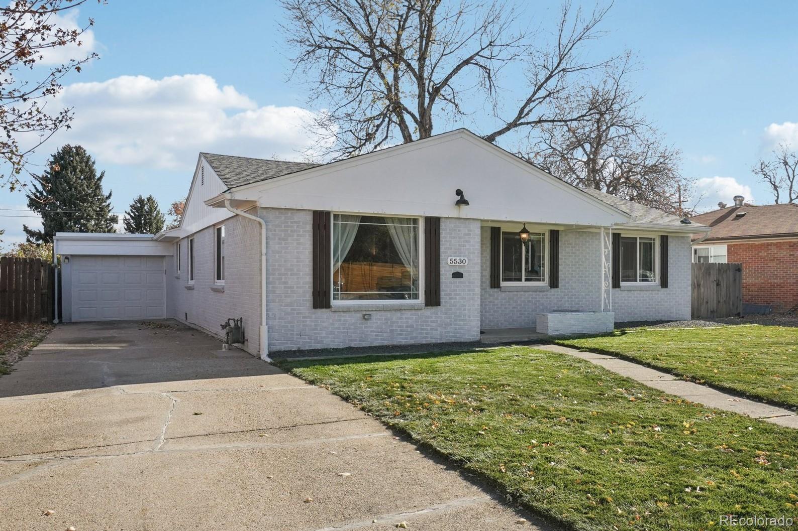 5530 Holland Drive Arvada CO 80002