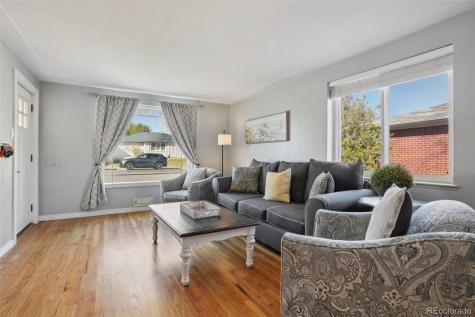 5530 Holland Drive Arvada CO 80002