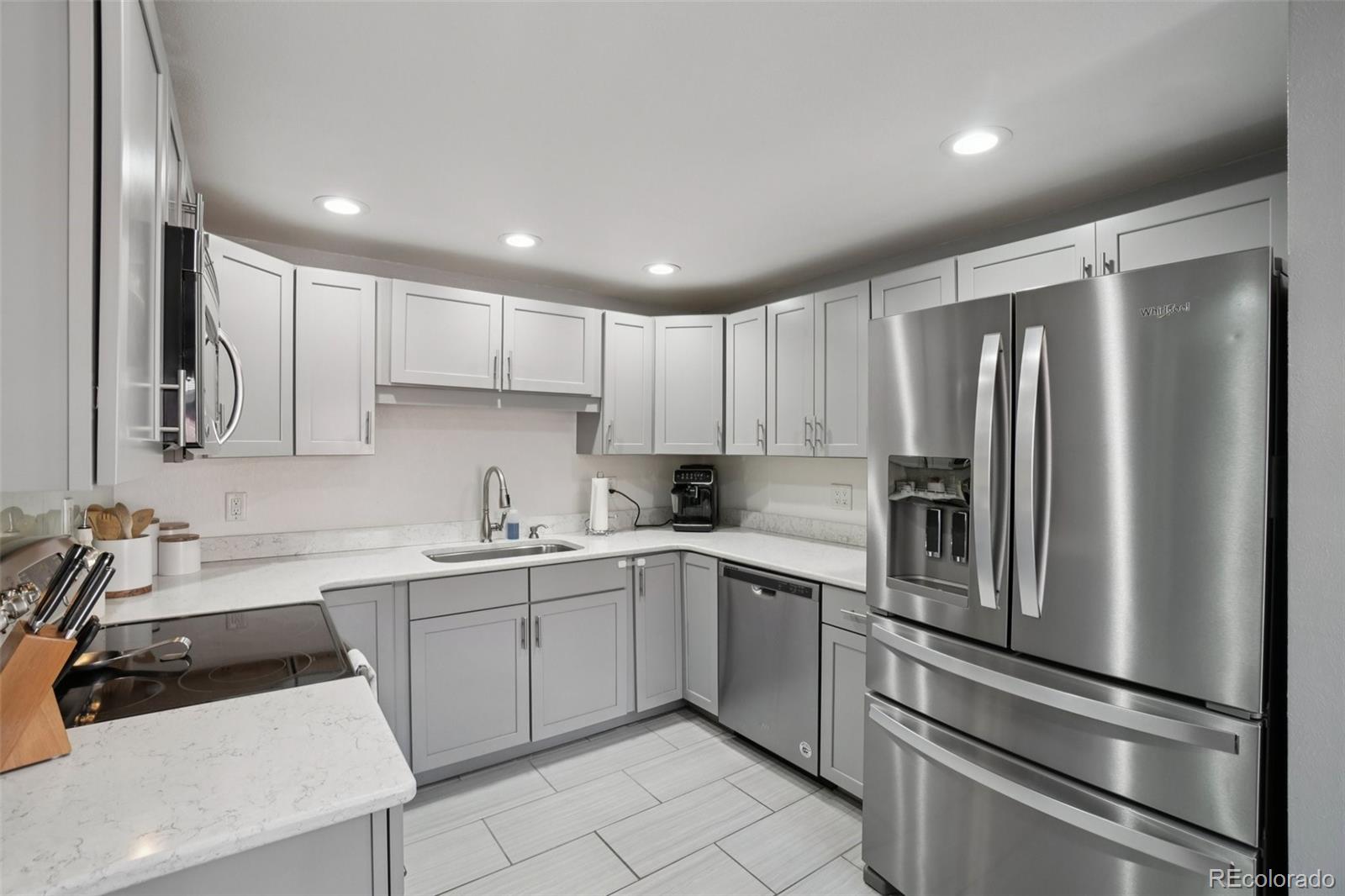 5530 Holland Drive Arvada CO 80002