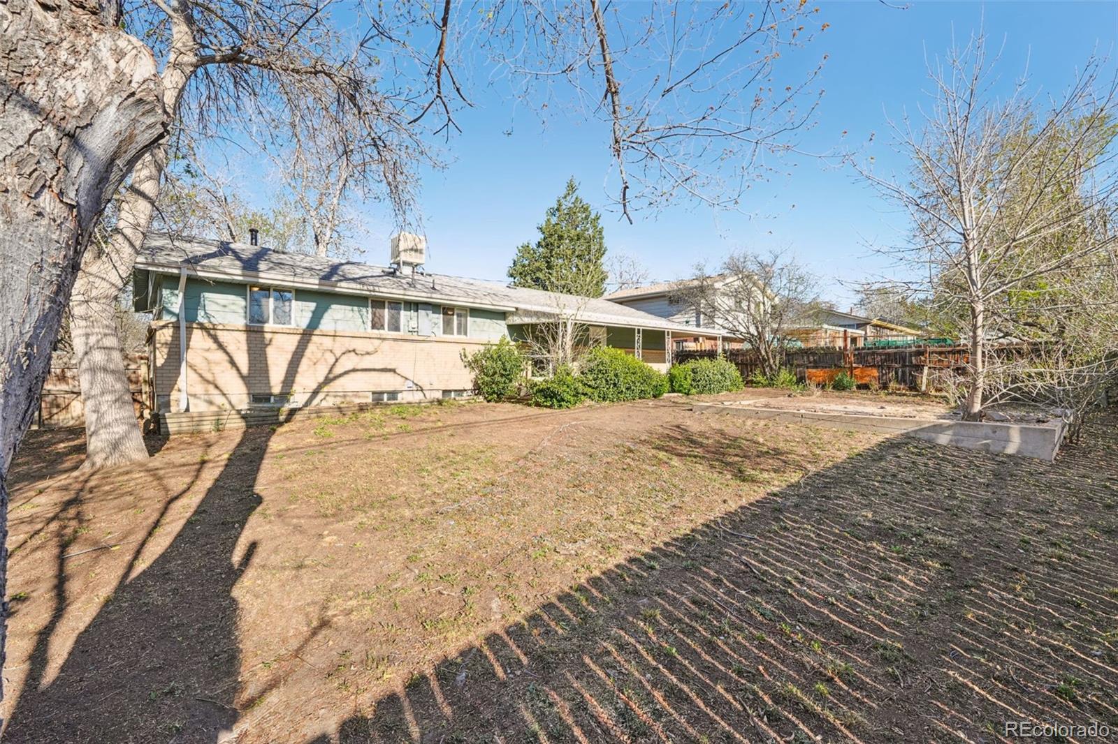 7064 Ingalls Court Arvada CO 80003