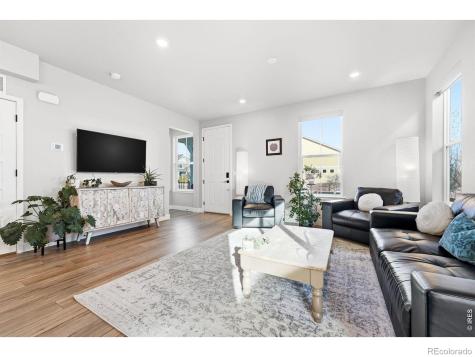 8453 Gladiola Court Arvada CO 80005
