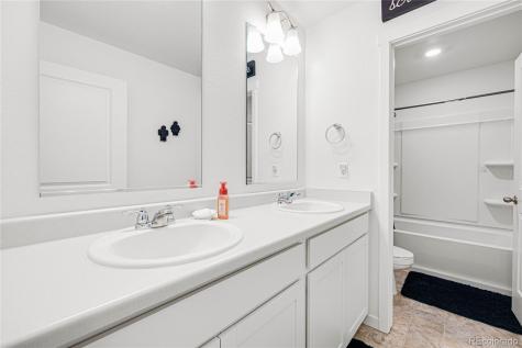 43196 Capilano Club Court Elizabeth CO 80107