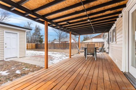 767 Hanover Street Aurora CO 80010