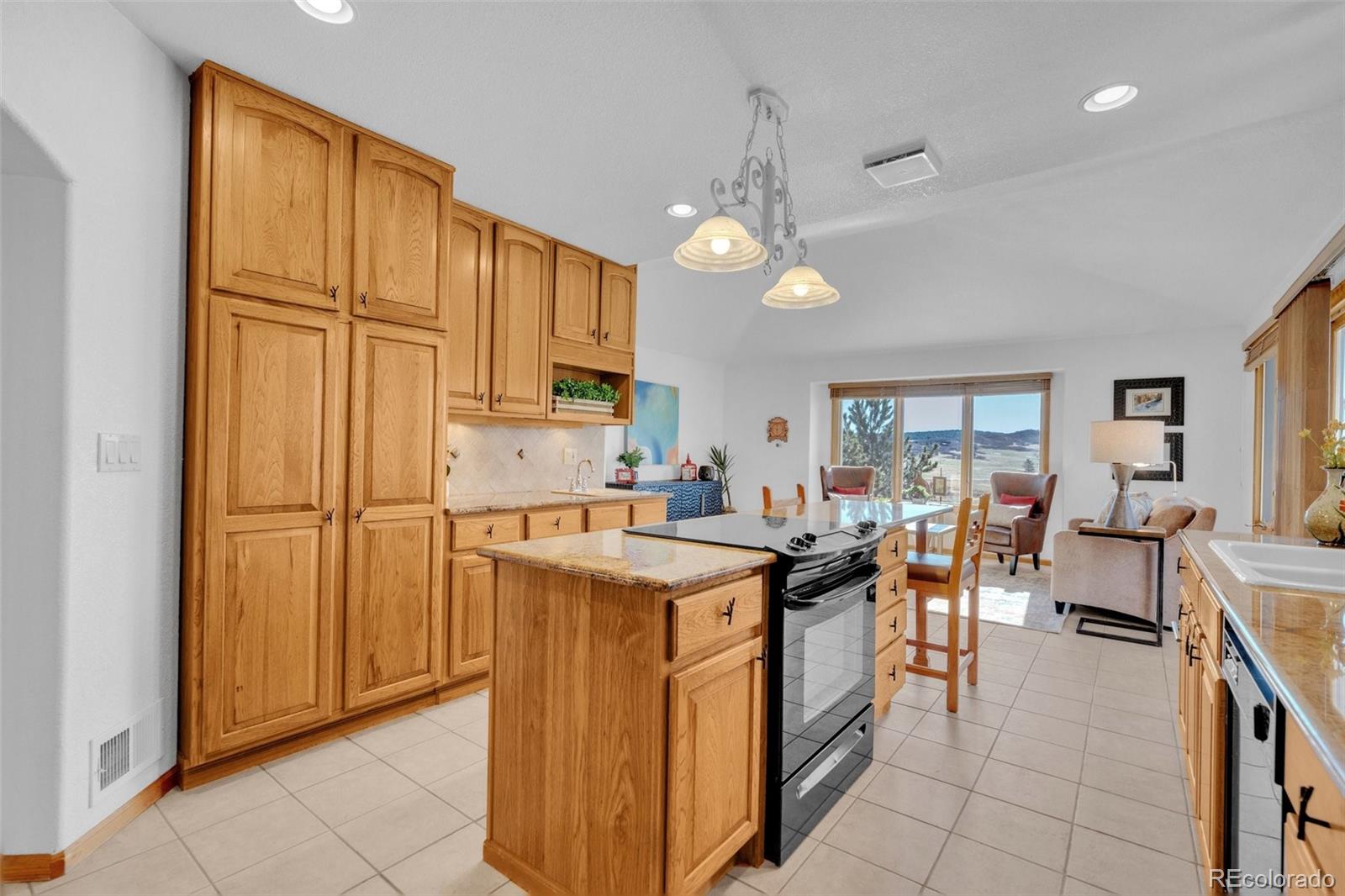8332 Bannock Road Larkspur CO 80118