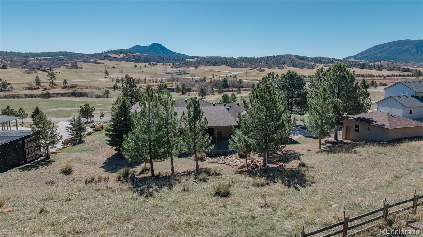 8332 Bannock Road Larkspur CO 80118