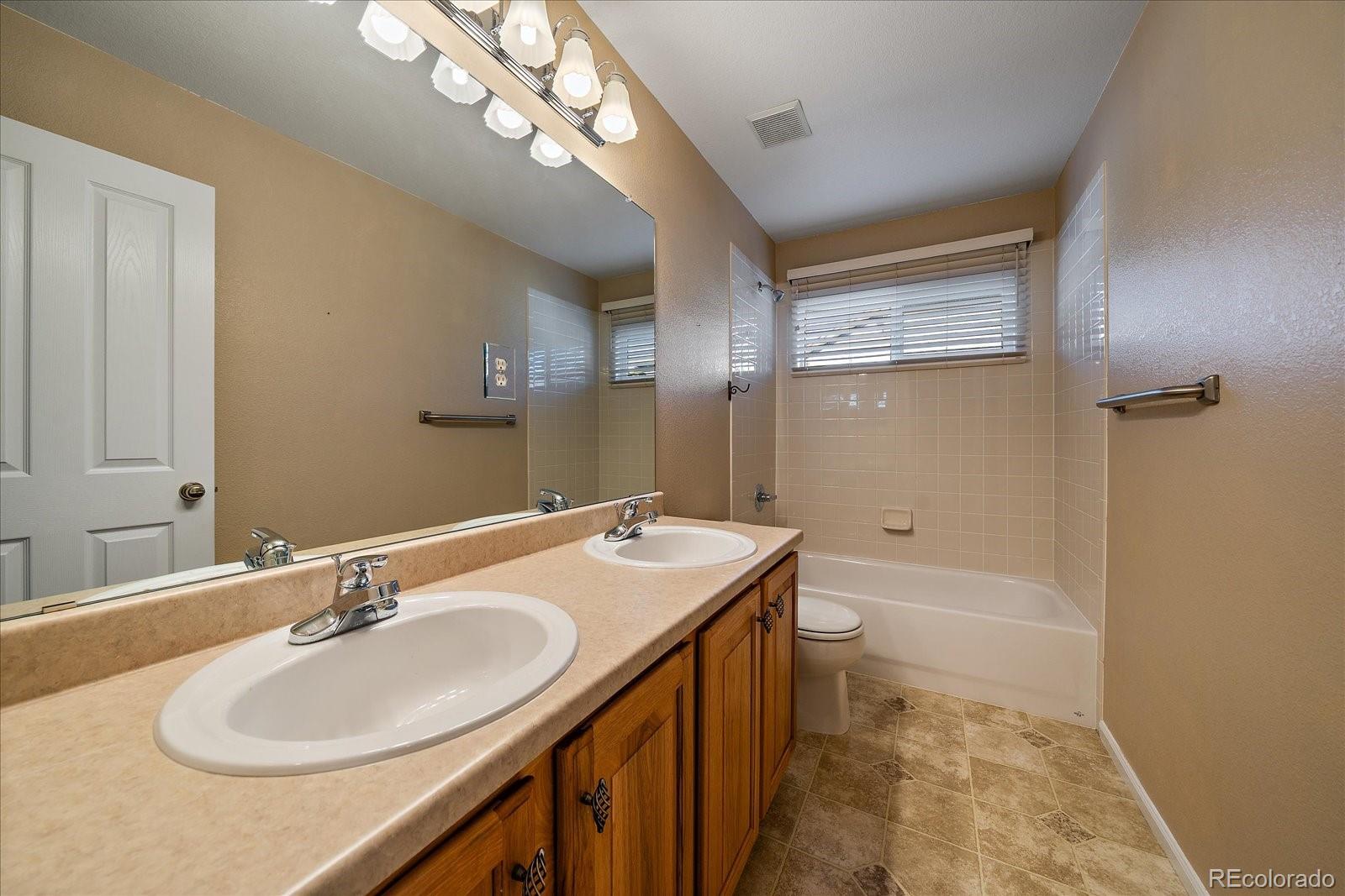 10582 Ashfield Street Highlands Ranch CO 80126