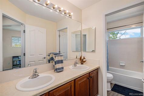 24378 E Roxbury Circle Aurora CO 80016