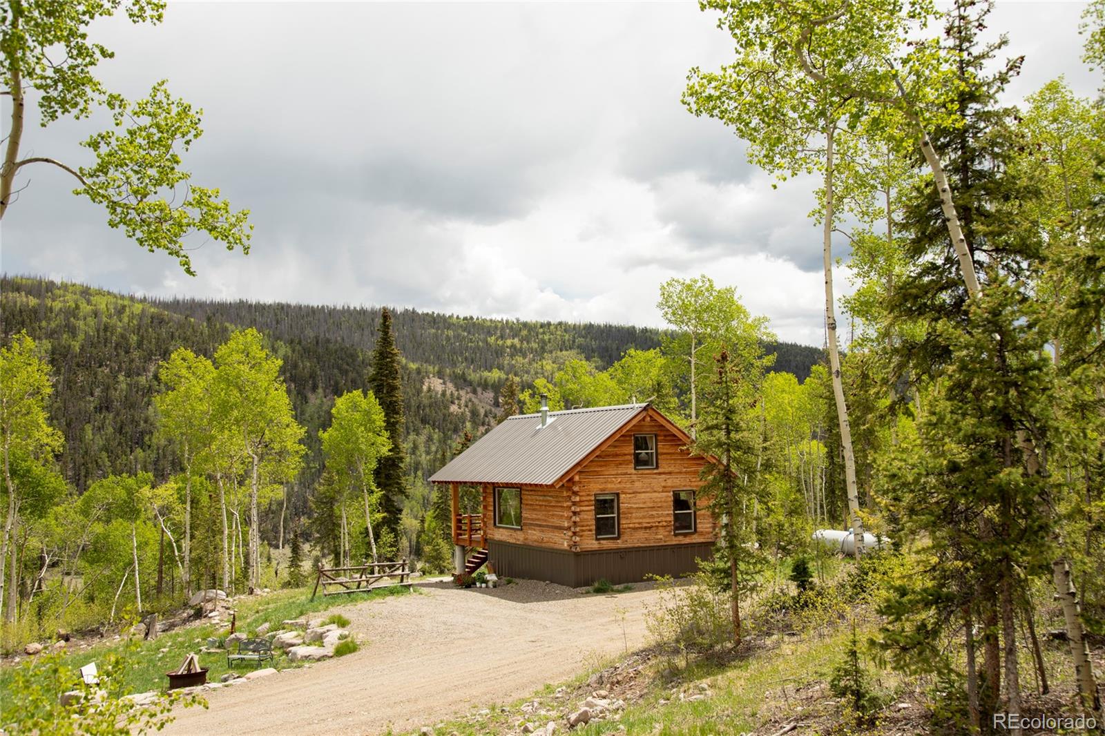 5565 Forest Road 504 Creede CO 81130