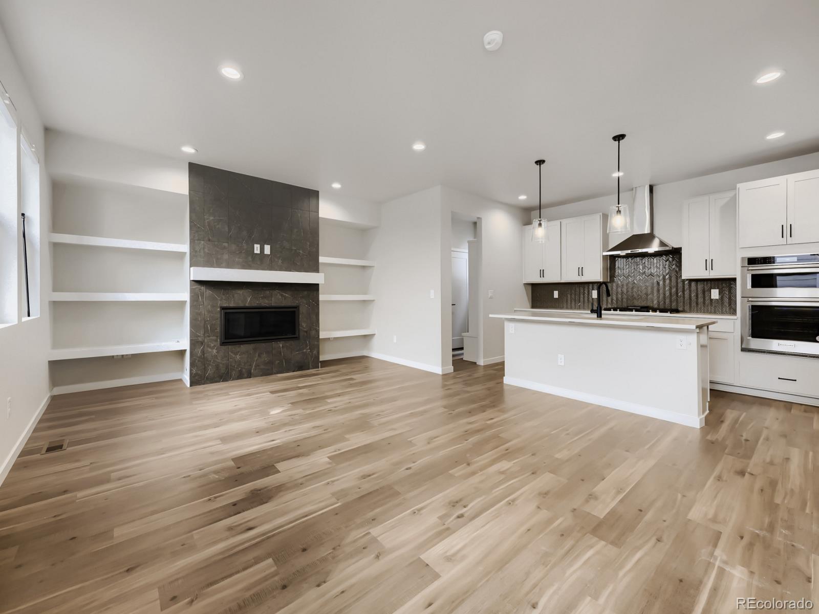 2691 E 102nd Place Denver CO 80229