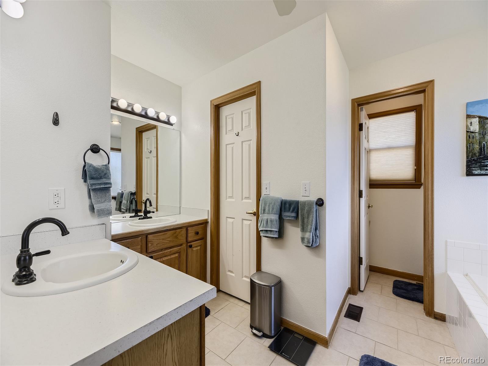 8683 Aberdeen Circle Highlands Ranch CO 80130