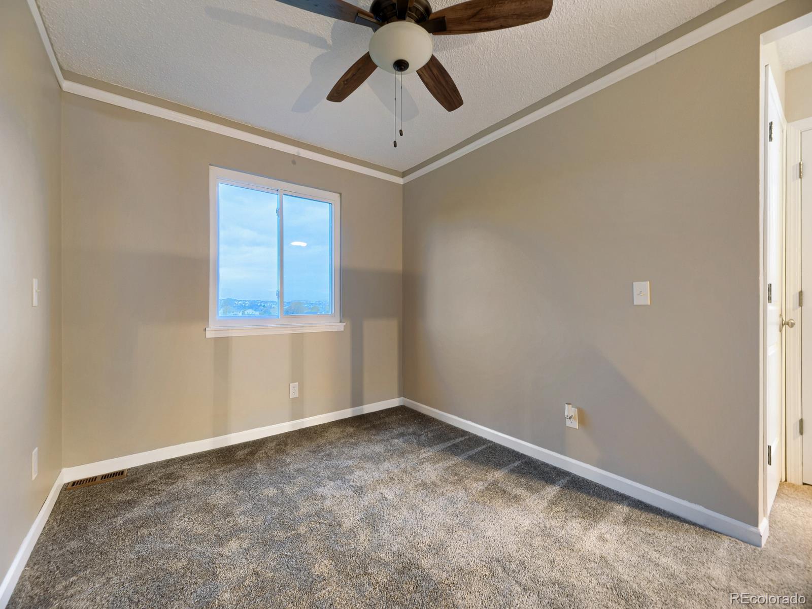 556 Longfellow Lane Highlands Ranch CO 80126