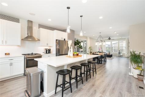 9051 Southurst Court Littleton CO 80129