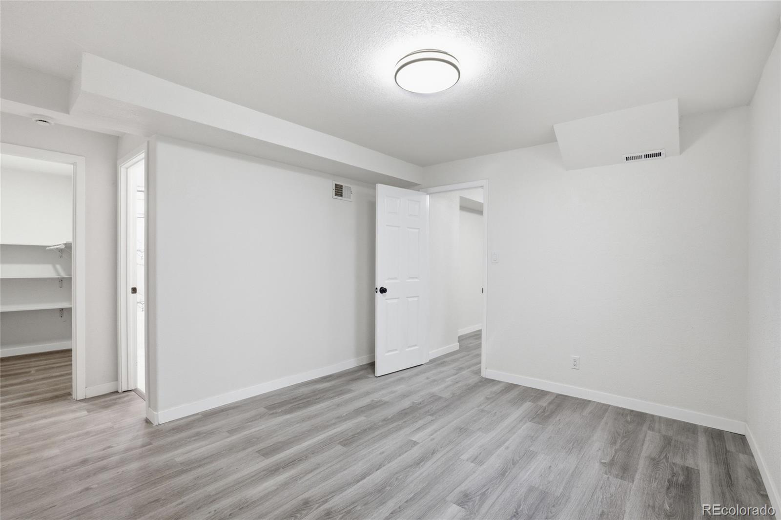 4805 W Custer Place Denver CO 80219
