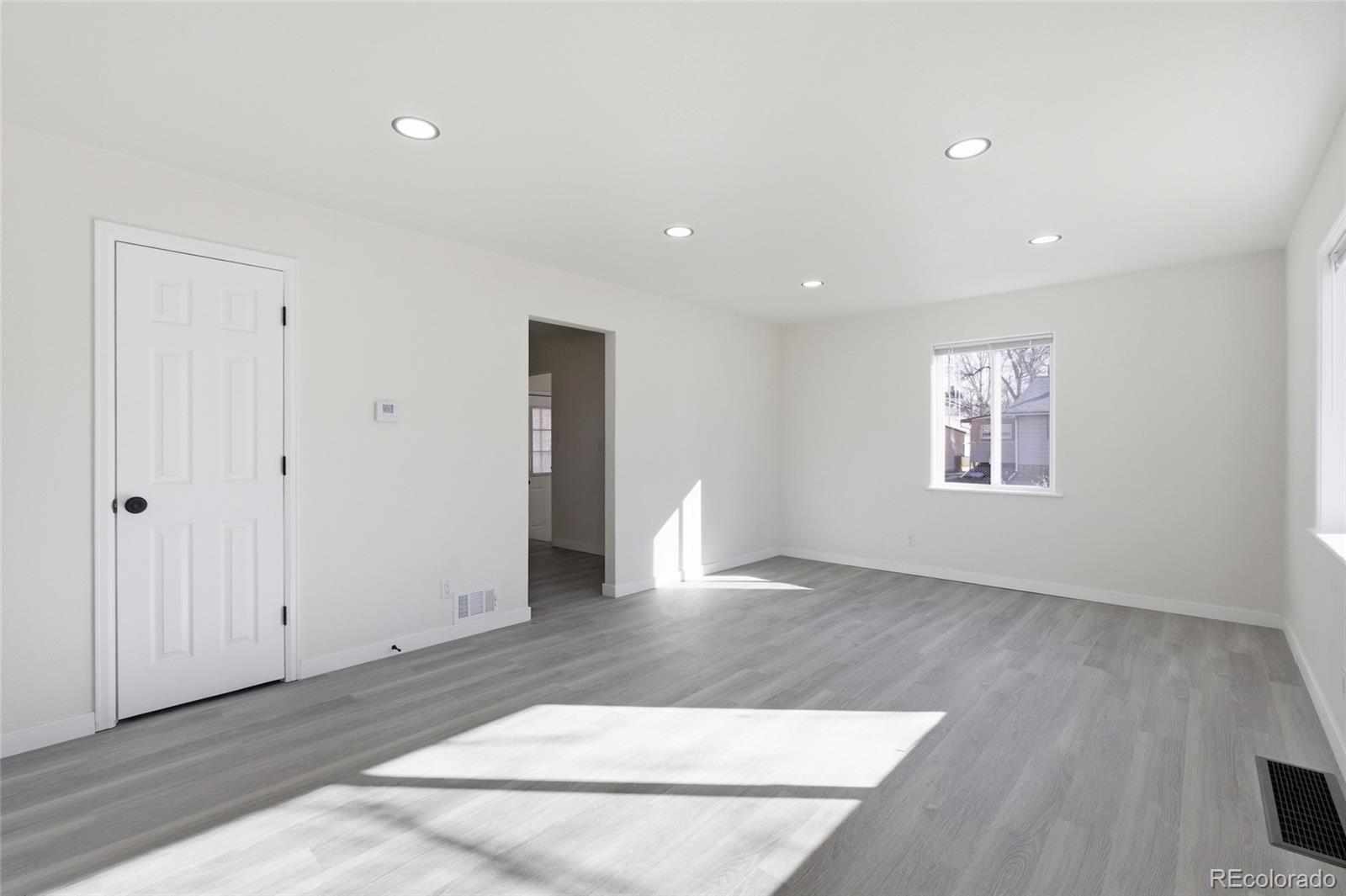 4805 W Custer Place Denver CO 80219