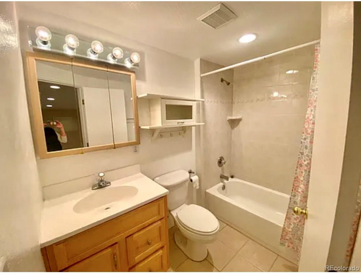 3750 E Kettle Avenue Centennial CO 80122