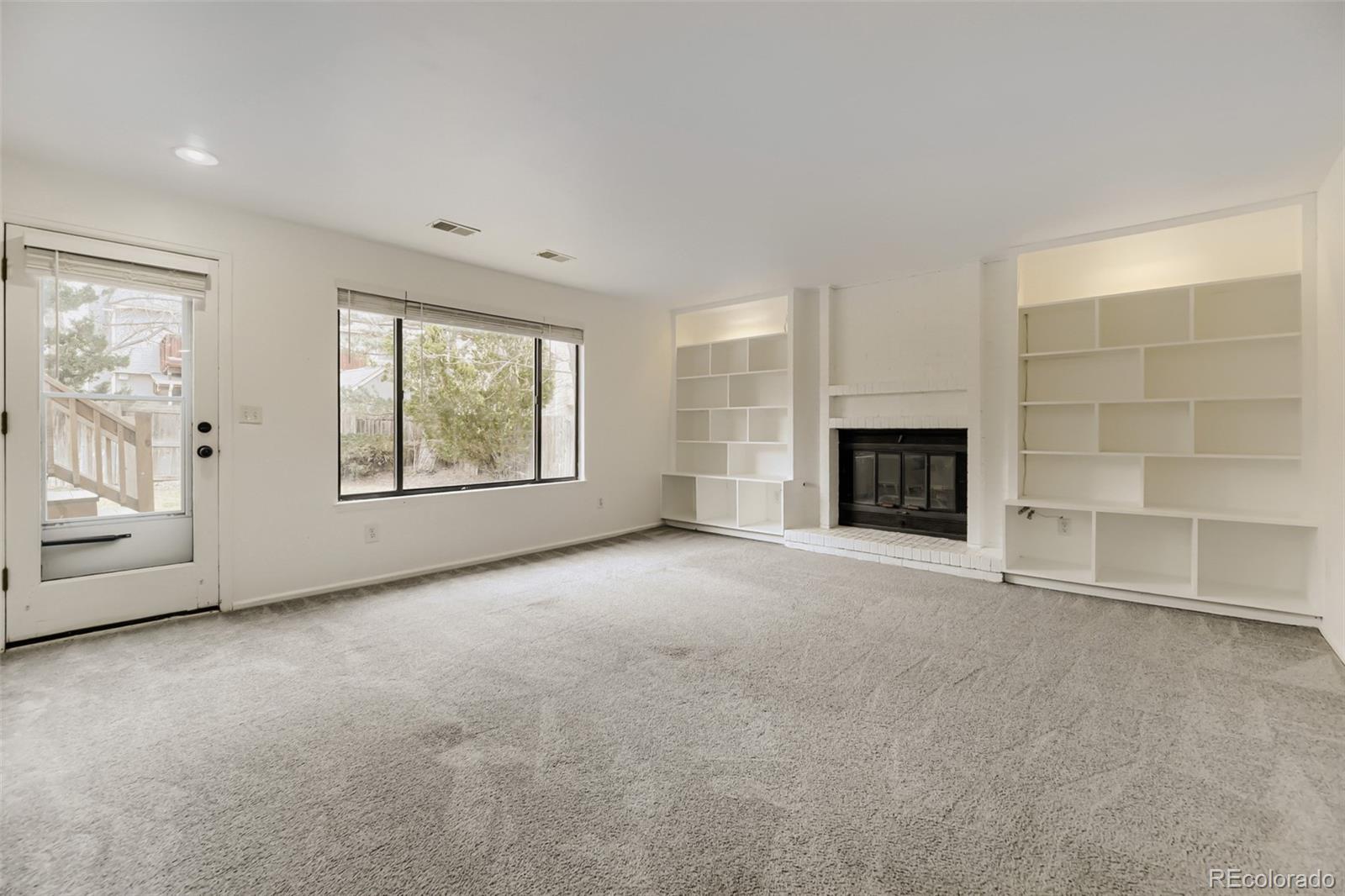 5038 S Evanston Street Aurora CO 80015