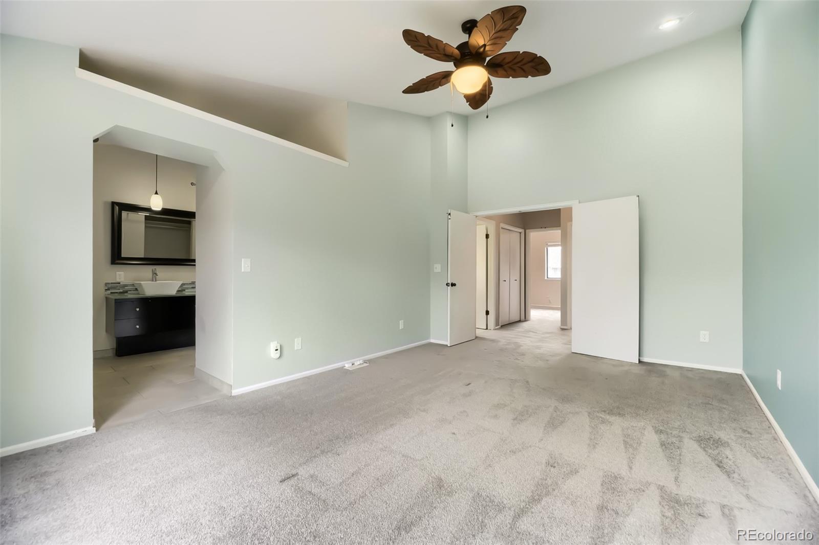 5038 S Evanston Street Aurora CO 80015